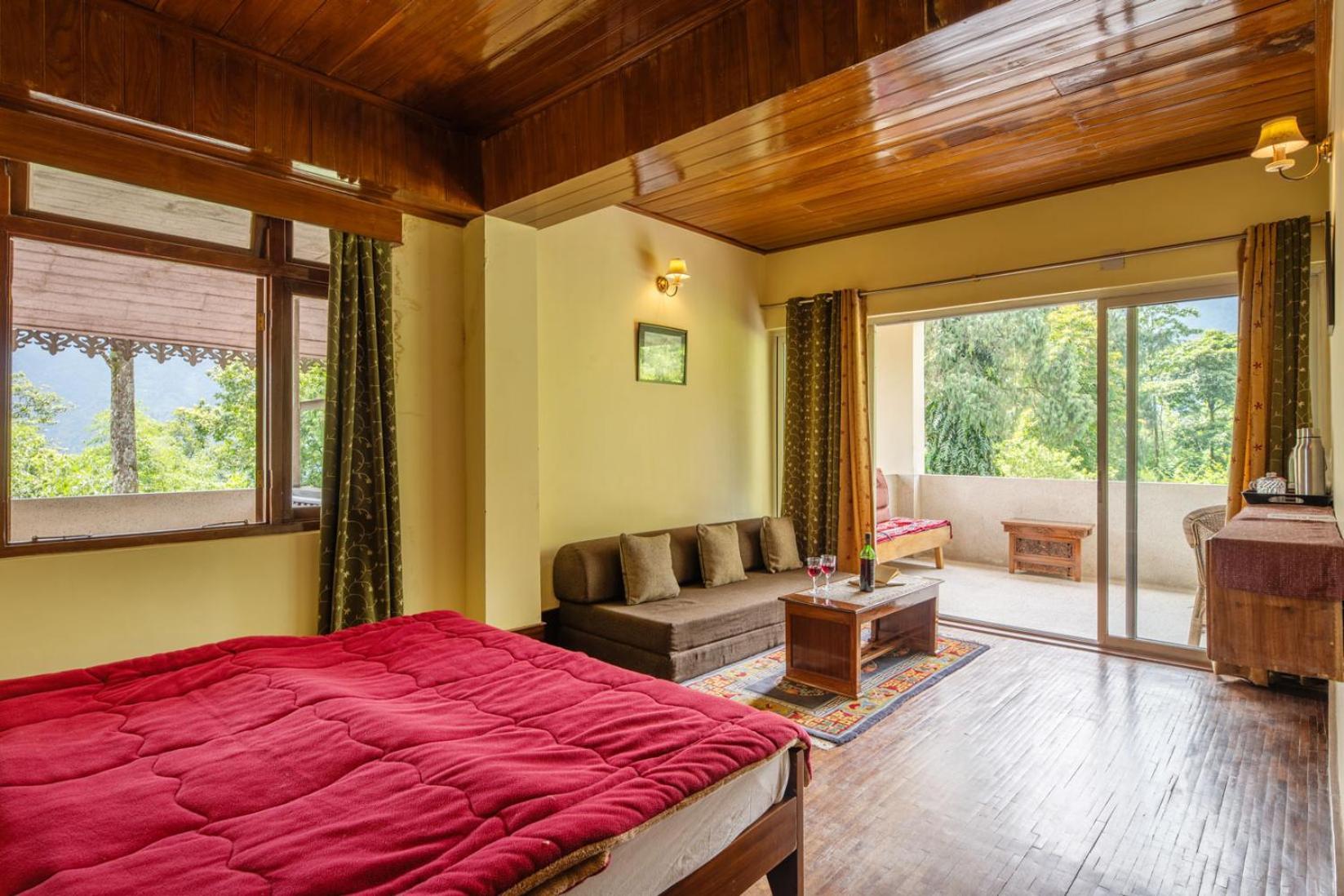 La Ipsing Farm By Stayvista - 3 Bhk Villa With Balcony, Mountain View, Indoor Games, And Pet Friendly Samdong Exterior photo